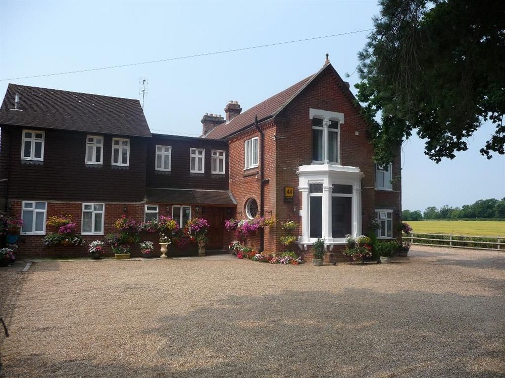 The Emsworth Hotel Exterior photo